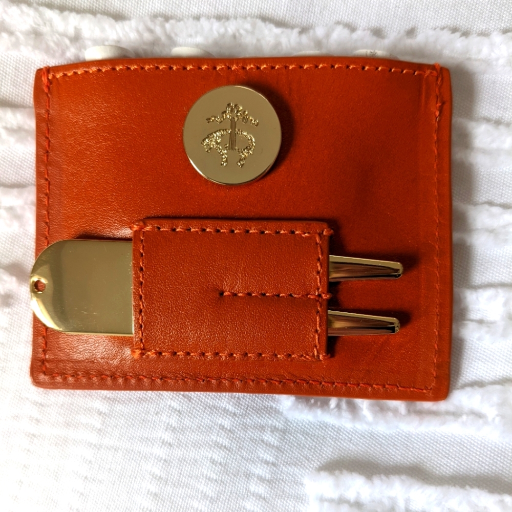 Brooks Brothers Golf Kit